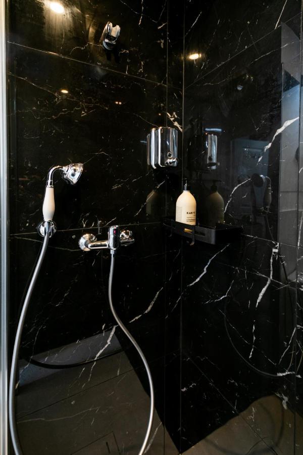 Ws Tour Eiffel - Laos Apartment Paris Bagian luar foto