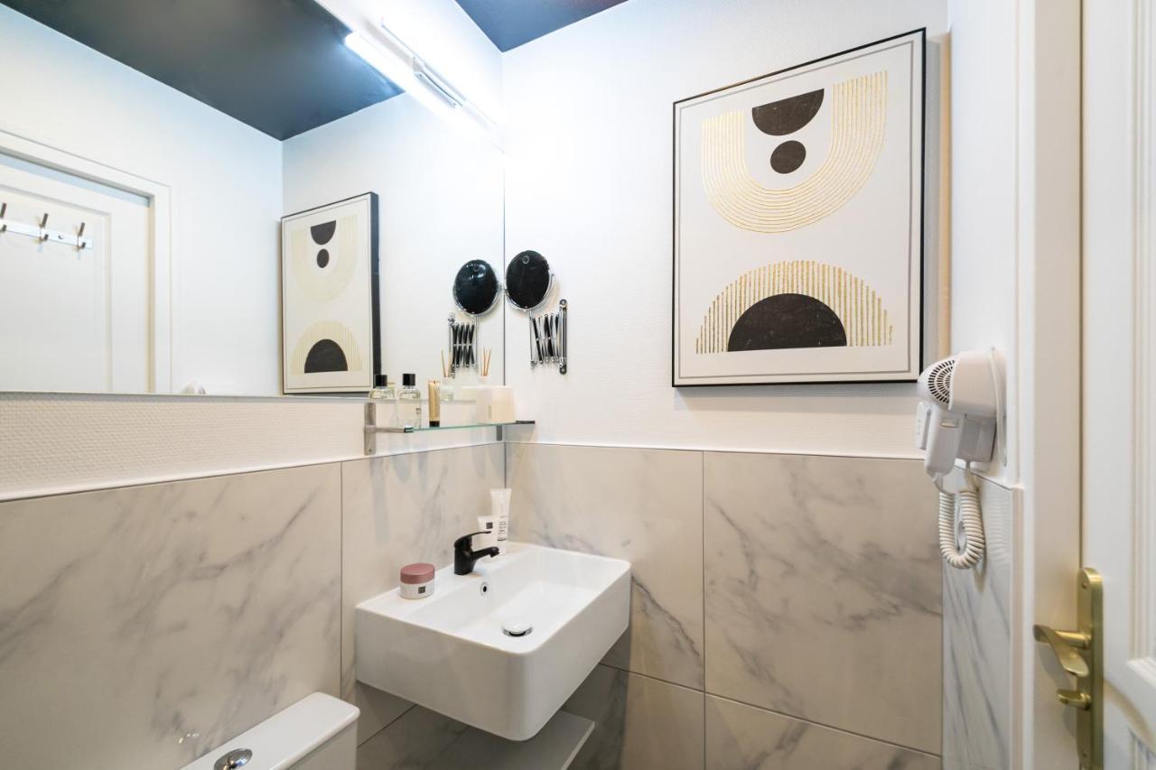 Ws Tour Eiffel - Laos Apartment Paris Bagian luar foto